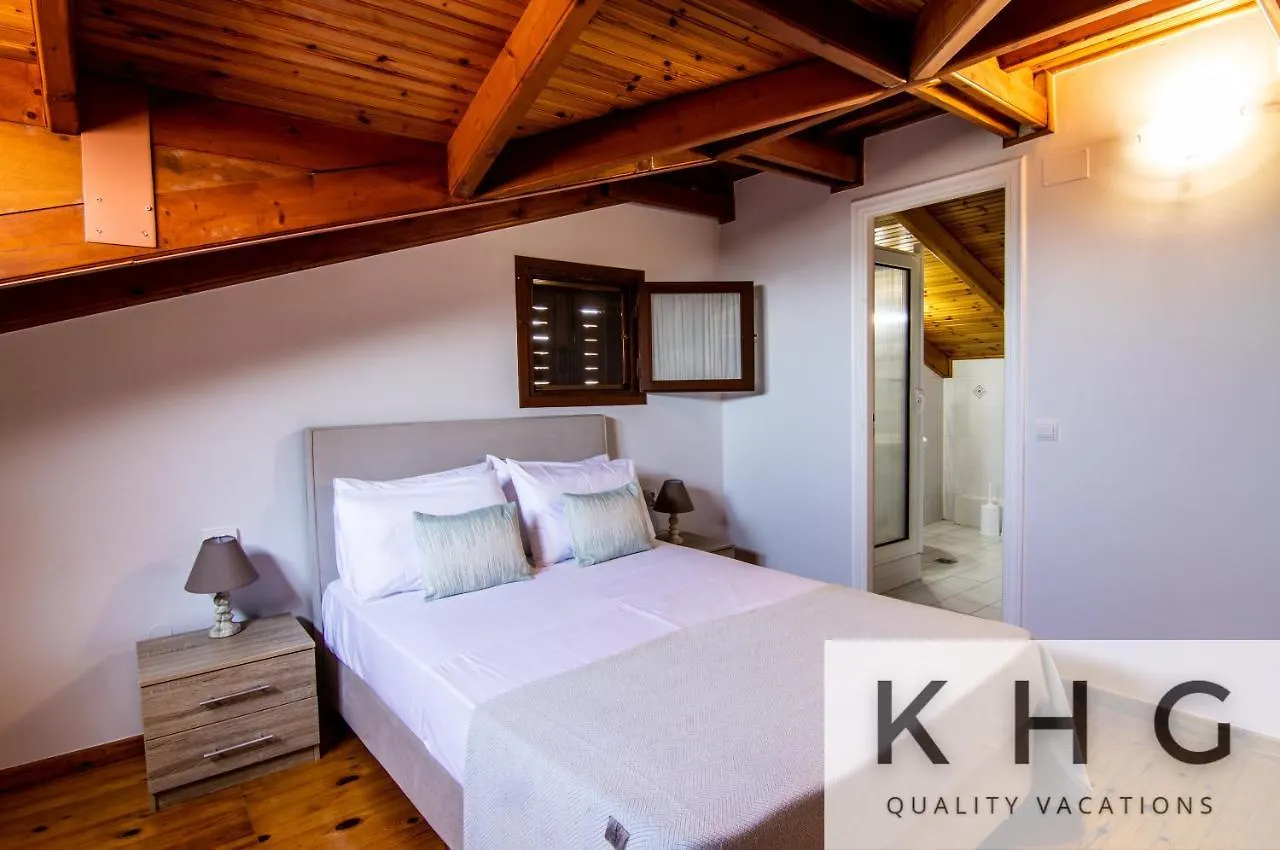 Apartment Superior Boutique Studios! #3 Svoronata